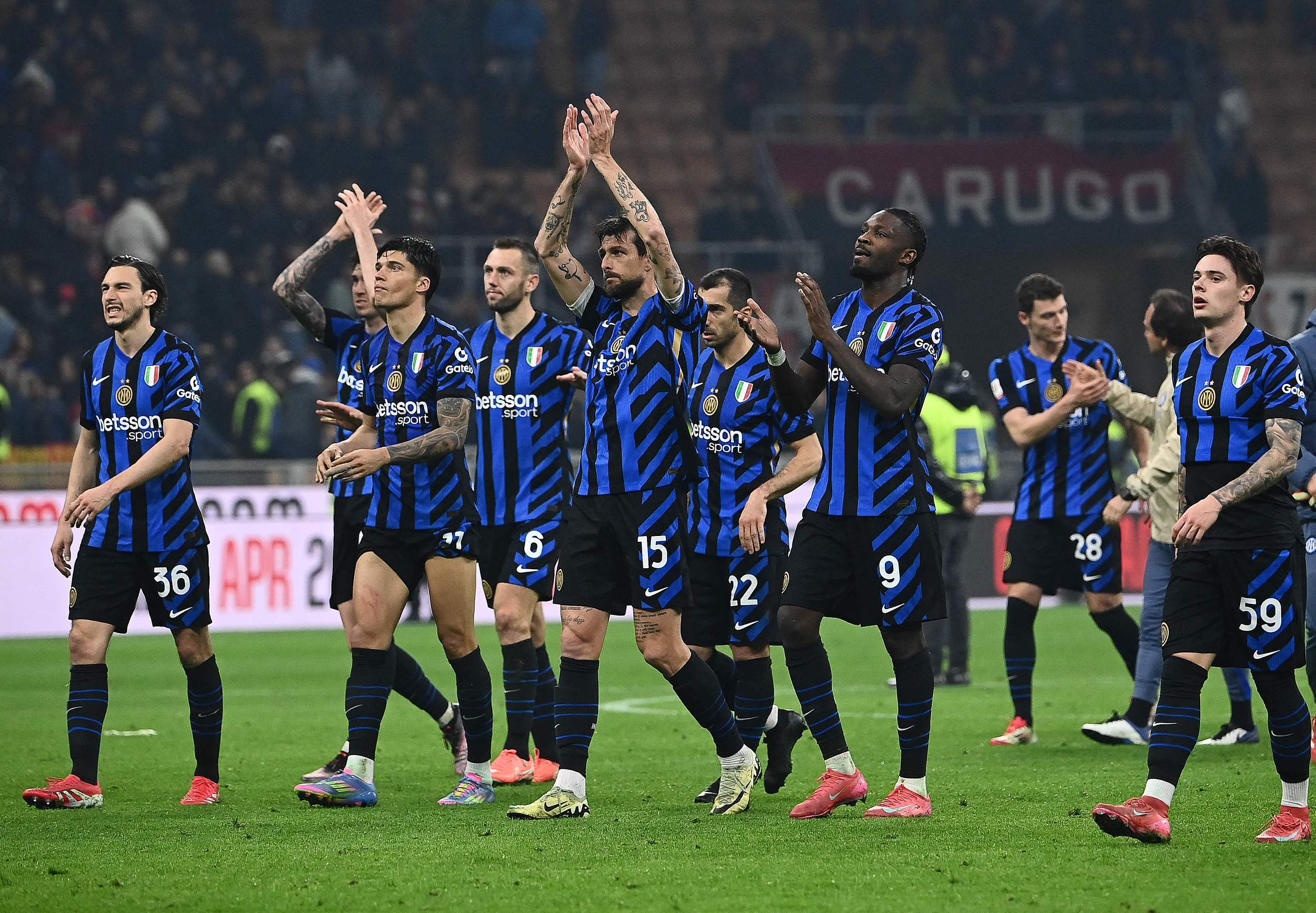 赛后AC米兰造点机会:欧联节点到来,气氛紧张,训练强度明显提升(ac米兰58场不败纪录) 赛后AC米兰造点机会:欧联节点到来,气氛紧张,训练强度明显提升(ac米兰58场不败纪录)