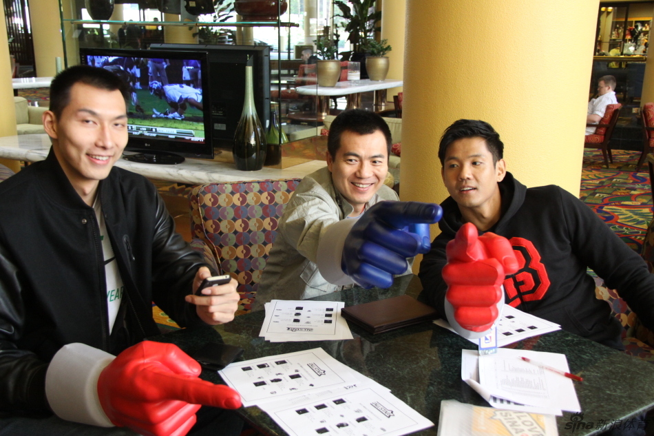 星空体育-窗口期体能课后；多伦多猛龙迎来里程碑备战全明星赛；压力陡增；心理建设被强调(赛前训练周的负荷变化特点的是)